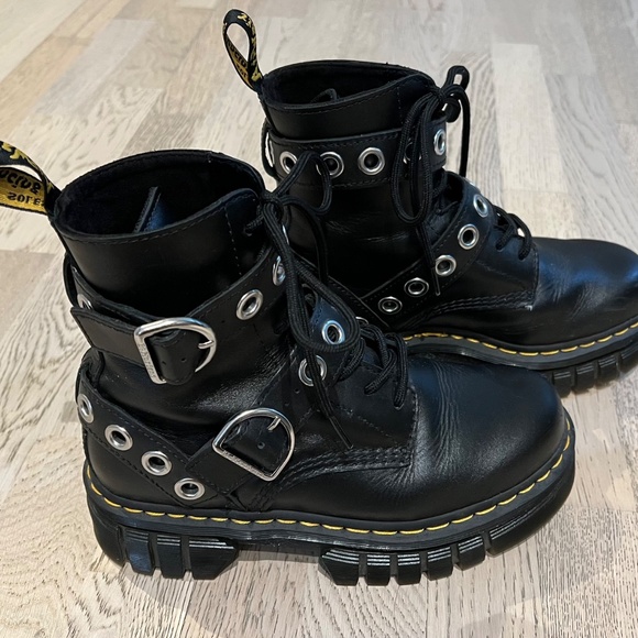 Dr. Martens Audrick Hardware Boots 81b HDW - Picture 3 of 6